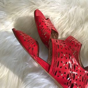 Women’s Miss Albright Red perforated sandals